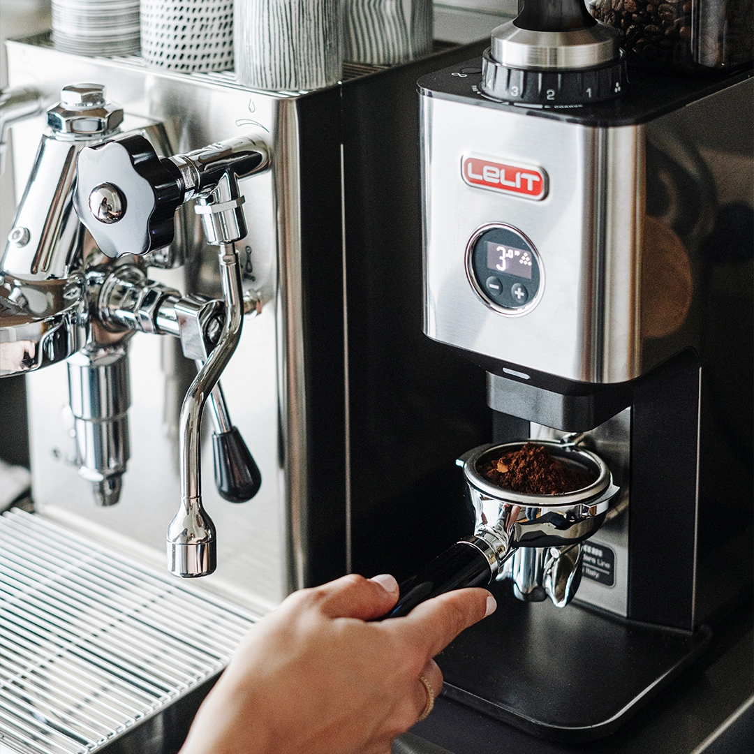 Lelit William Coffee Grinder Lifestyle 1